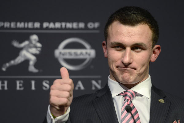 Johnny Manziel Thumbs Up