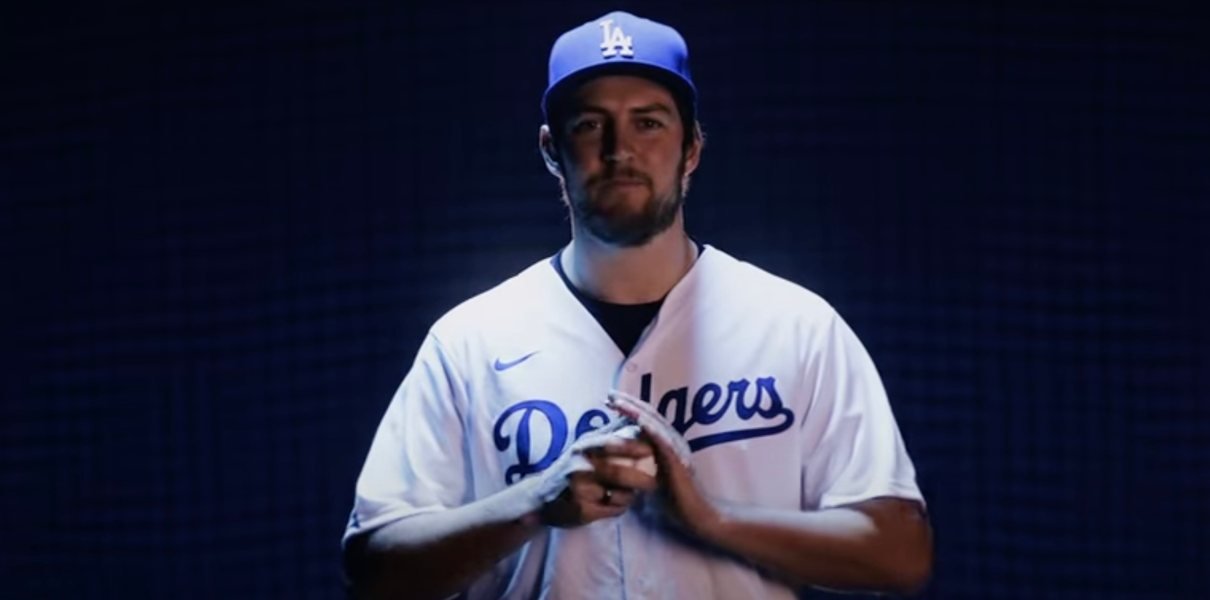 Jimmy Kimmel asks Cody Bellinger, Do people tell you you're high